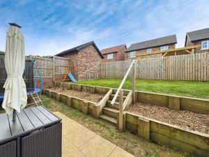 Photo 9- click for photo gallery